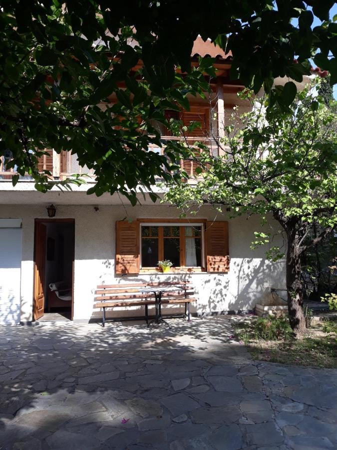 Apartamento Σπίτι Σε Ελαιώνα, House In An Olive Grove Ária Exterior foto